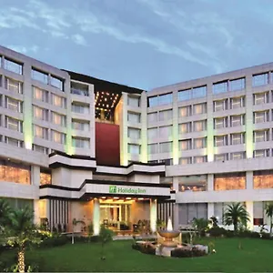 Chandigarh Panchkula, An Ihg 5* Панчкула